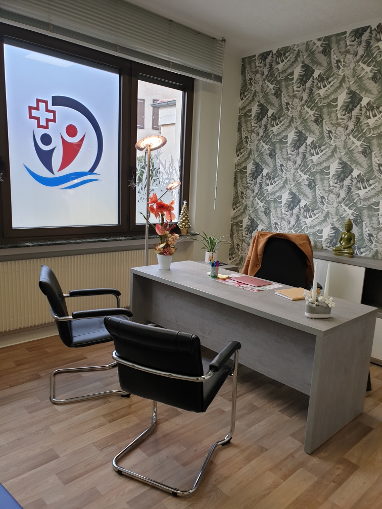 NATUROPATHE_1 | Espace Eichel Réflexologue certifiée plantaire, palmaire, faciale, dorsale et auriculaire Behren-lès-Forbach